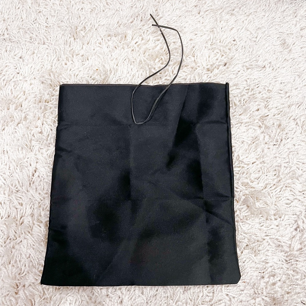 Brand new Fendi dust bag - Picture 2 of 2